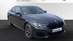 Sophistograu brillanteffekt Gebraucht 2021 BMW 530e M Sport Limousine | 36.370 € (Fairer Preis)