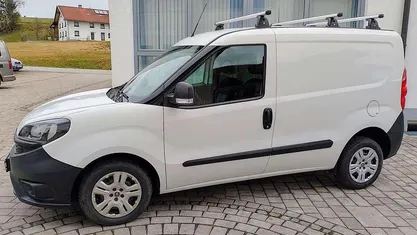 Gebraucht 2022 Fiat Doblò Van / Kleinbus | 15.300 € (Superpreis)