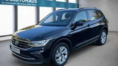 Schwarz Gebraucht 2023 VW Tiguan Life SUV | 30.870 € (Guter Preis)