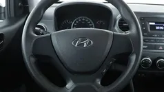 Blau Gebraucht 2019 Hyundai i10 Kleinwagen | 7.700 € (Fairer Preis)