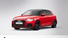 Progressivrot metallic/mythosschwarz metallic Gebraucht 2024 Audi A1 Sportback Advanced Kleinwagen | 22.400 € (Guter Preis)