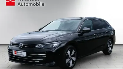 Gebraucht VW Passat Business 150 PS (110 kW) 2026 Schwarz Kombi