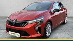 Rot Gebraucht 2024 Renault Clio V Evolution Limousine | 16.890 € (Fairer Preis)
