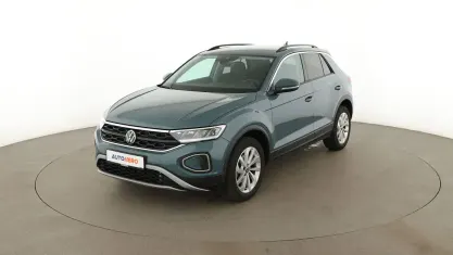 Gebraucht VW T-Roc Life 150 PS (110 kW) 2023 Blau SUV