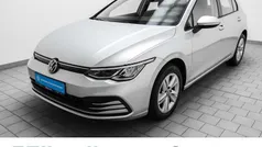 Gebraucht 2020 VW Golf VIII Life Limousine | 19.930 € (Fairer Preis)