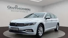 Weiß Gebraucht 2023 VW Passat Business Kombi | 26.290 € (Fairer Preis)