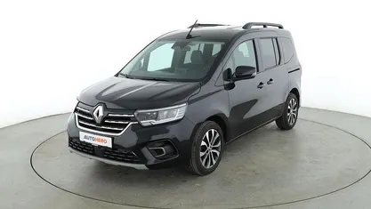Schwarz Gebraucht 2023 Renault Kangoo Techno Van / Kleinbus | 23.430 € (Fairer Preis)