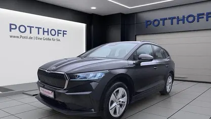 Gebraucht Skoda Enyaq iV Loft 108 kW (148 PS) 2023 Blackmagic perleffekt SUV