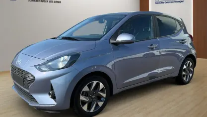 Gebraucht Hyundai i10 Comfort 63 PS (46 kW) 2025 Blau Kleinwagen