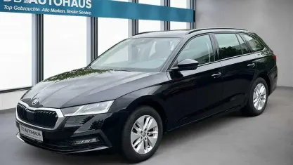 Gebraucht Skoda Octavia Ambition 150 PS (110 kW) 2023 Schwarz Kombi