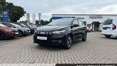 Gebraucht 2025 Dacia Sandero Journey Kleinwagen | 18.490 € (Fairer Preis)