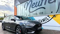 Grau Gebraucht 2024 Ford Focus ST-Line Kombi | 24.999 € (Fairer Preis)