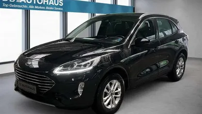 Schwarz Gebraucht 2022 Ford Kuga Titanium SUV | 24.970 € (Fairer Preis)