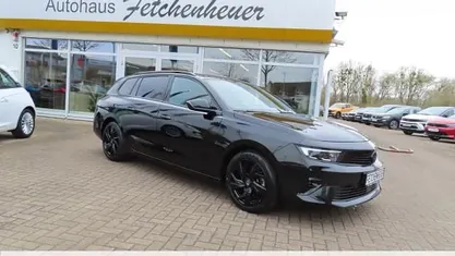 Gebraucht Opel Astra 131 PS (96 kW) 2024 Schwarz Kombi