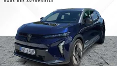 Gebraucht 2025 Renault Scénic Iconic Van / Kleinbus | 49.617 € (Fairer Preis)