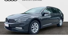 Grau Gebraucht 2023 VW Passat Basis Kombi | 27.830 € (Fairer Preis)
