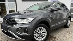 Indiumgrau metallic Gebraucht 2023 VW T-Roc Life SUV | 28.479 € (Fairer Preis)