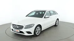 Weiß Gebraucht 2020 Mercedes C300 Avantgarde Kombi | 27.760 € (Superpreis)