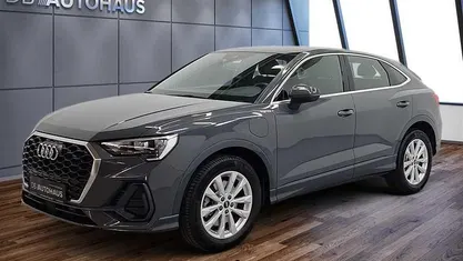 Gebraucht 2022 Audi Q3 Sportback Ambiente SUV | 27.880 € (Superpreis)