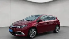 New medium silver/ grey Gebraucht 2017 Toyota Auris Hybrid Edition-S Limousine | 14.500 € (Fairer Preis)