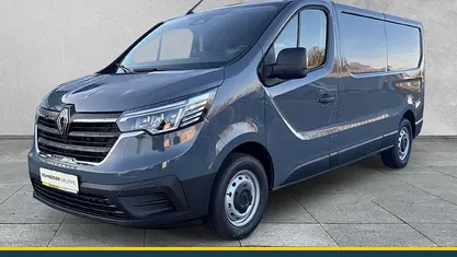 Neu Renault Trafic Komfort 149 PS (109 kW) 2025 Grau Van / Kleinbus