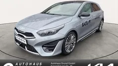 Gebraucht 2025 Kia Ceed GT-Line Limousine | 29.890 € (Fairer Preis)