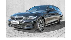 Schwarz Gebraucht 2022 BMW 318 Sport Line Kombi | 25.495 € (Fairer Preis)