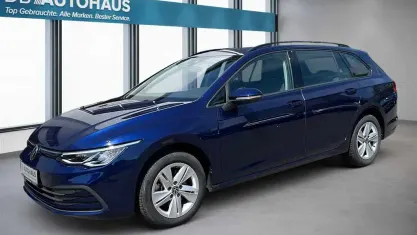 Gebraucht VW Golf VIII Life 116 PS (85 kW) 2024 Blau Kombi