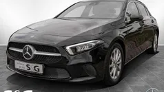 Metalliclack kosmosschwarz Gebraucht 2018 Mercedes A180 Progressive Limousine | 21.477 € (Fairer Preis)