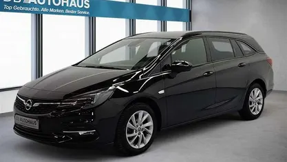 Schwarz Gebraucht 2023 Opel Astra Edition Kombi | 15.980 € (Superpreis)