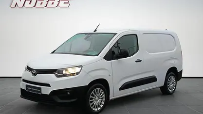 Gebraucht Toyota Proace City City 102 PS (75 kW) 2023 Icy white Van / Kleinbus
