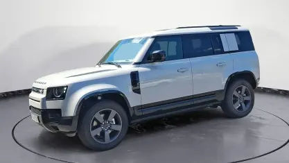 Gebraucht Land Rover Defender SE Dynamic 254 PS (186 kW) 2026 Grau SUV