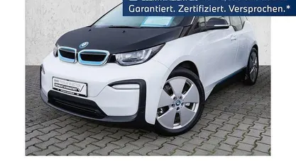 Weiß Gebraucht 2021 BMW i3 Comfort Edition Kleinwagen | 18.990 € (Fairer Preis)