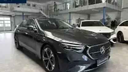 Gebraucht Mercedes E200 Advanced Plus 204 PS (150 kW) 2024 Grau Limousine