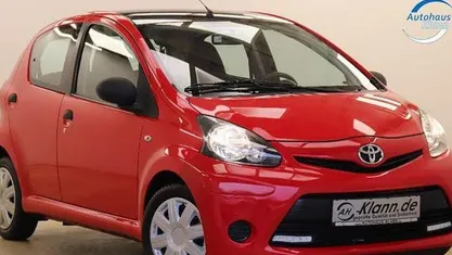 Gebraucht 2014 Toyota Aygo Cool Kleinwagen | 5.249 € (Guter Preis)