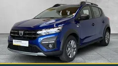 Ironblau Gebraucht 2022 Dacia Sandero Essentiel Kleinwagen | 15.890 € (Fairer Preis)