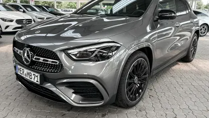 Gebraucht Mercedes GLA200 AMG 163 PS (119 kW) 2026 Metalliclack mountaingrau SUV