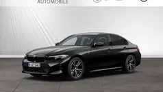 Saphirschwarz Gebraucht 2024 BMW 318 M Sport Limousine | 38.990 € (Fairer Preis)
