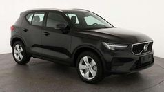 Onyx black metallic Neu 2025 Volvo XC40 Core SUV | 36.595 € (Superpreis)