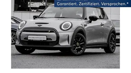 Silber Gebraucht 2022 Mini Cooper SE Classic Kleinwagen | 17.890 € (Fairer Preis)