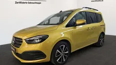 Limonitgelb metallic Gebraucht 2023 Mercedes T180 Progressive Van / Kleinbus | 25.942 € (Guter Preis)