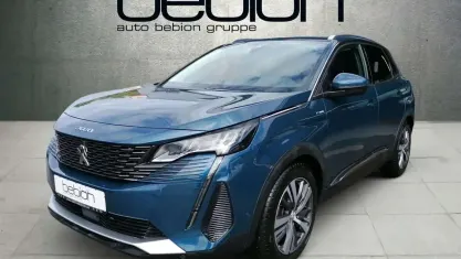 Gebraucht Peugeot 3008 Allure 224 PS (164 kW) 2021 Metfa celebes blau SUV