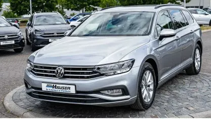 Gebraucht VW Passat Business 150 PS (110 kW) 2023 Silber Kombi