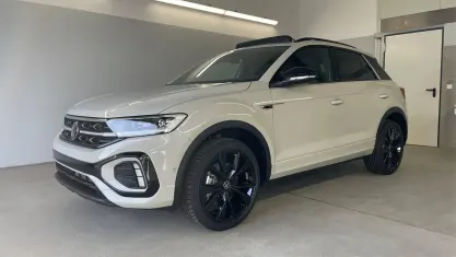 Neu VW T-Roc Cabriolet IQ Drive 190 PS (139 kW) 2025 [6u6u] ascotgrau SUV