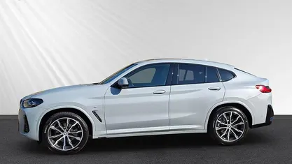 Gebraucht BMW X4 M Sport 184 PS (135 kW) 2023 Brooklyn grau metallic SUV