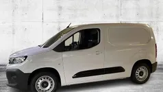 Weiß Neu 2024 Peugeot Partner Premium Van / Kleinbus | 21.990 € (Fairer Preis)