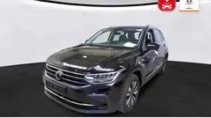 Deep black perleffekt Gebraucht 2024 VW Tiguan Move SUV | 34.880 € (Fairer Preis)