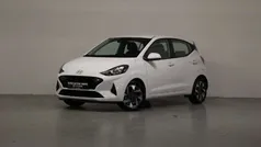 Atlas white, innenraum black, Gebraucht 2024 Hyundai i10 Trend Kleinwagen | 15.690 € (Fairer Preis)