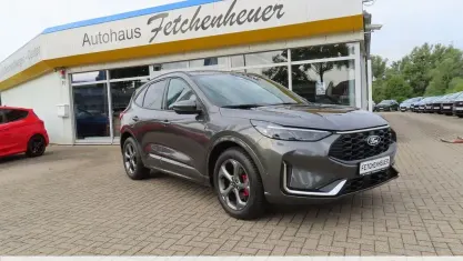 Gebraucht Ford Kuga ST-Line X 186 PS (136 kW) 2025 Grau SUV