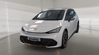 Gebraucht Cupra Born 150 kW (204 PS) 2022 Eisweiß Kleinwagen